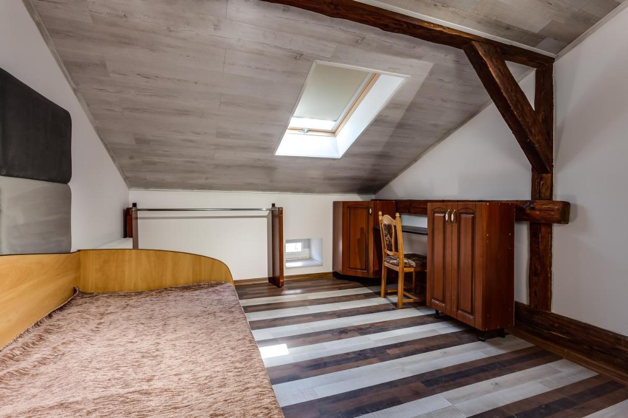 Four Bedrooms Apartment In The Heart Of Lviv Extérieur photo