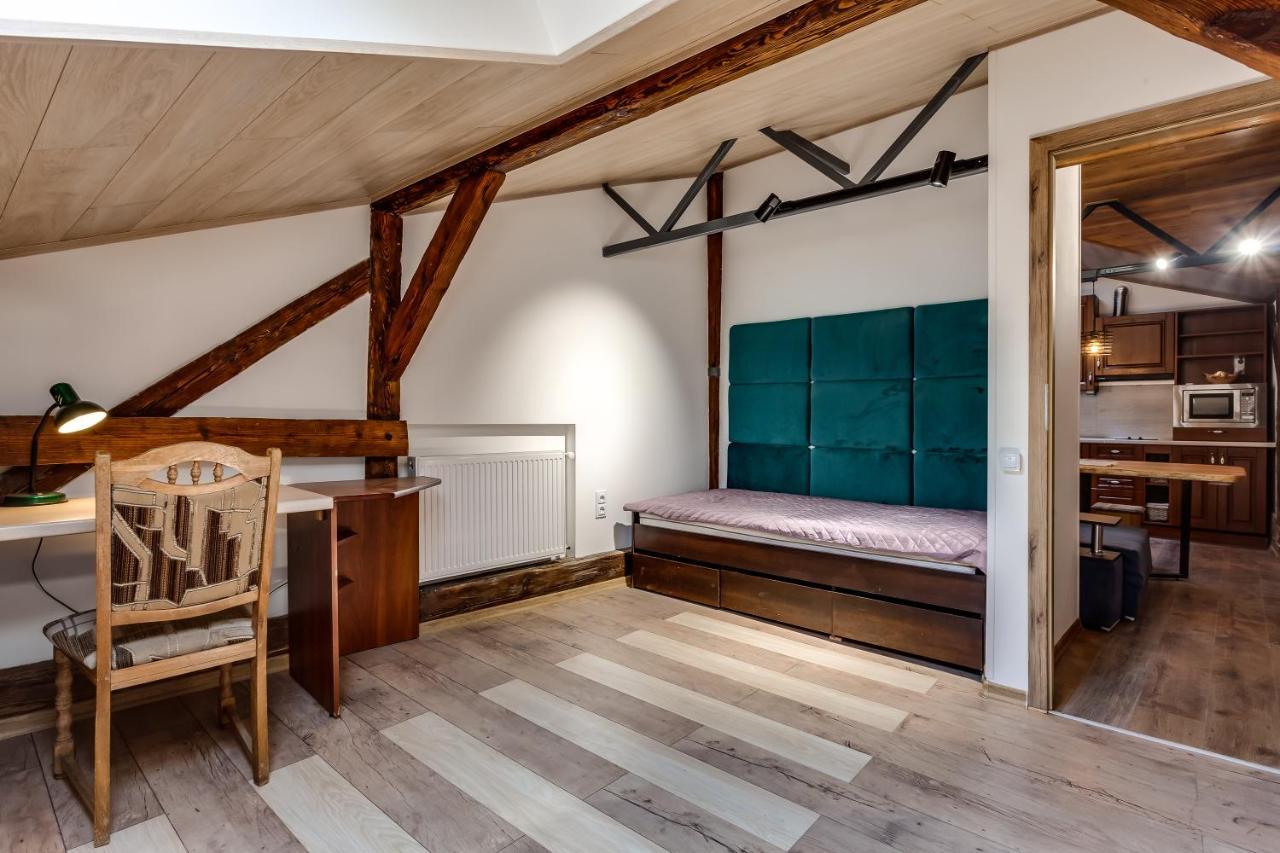 Four Bedrooms Apartment In The Heart Of Lviv Extérieur photo