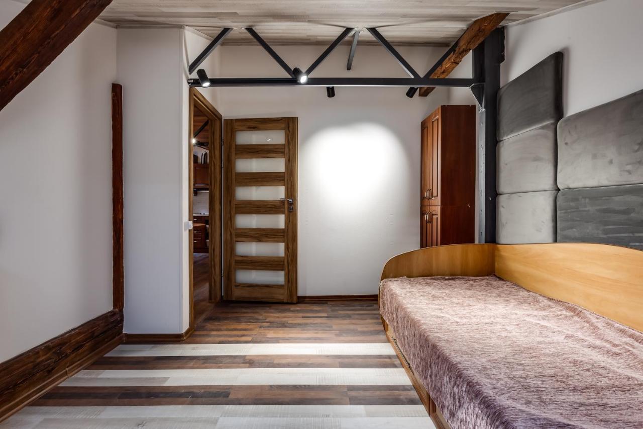 Four Bedrooms Apartment In The Heart Of Lviv Extérieur photo
