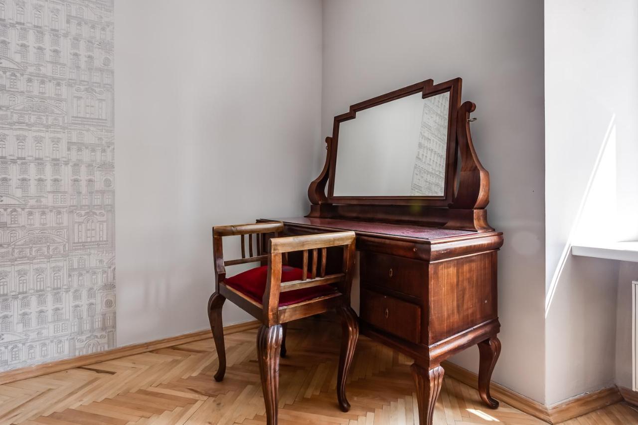 Four Bedrooms Apartment In The Heart Of Lviv Extérieur photo